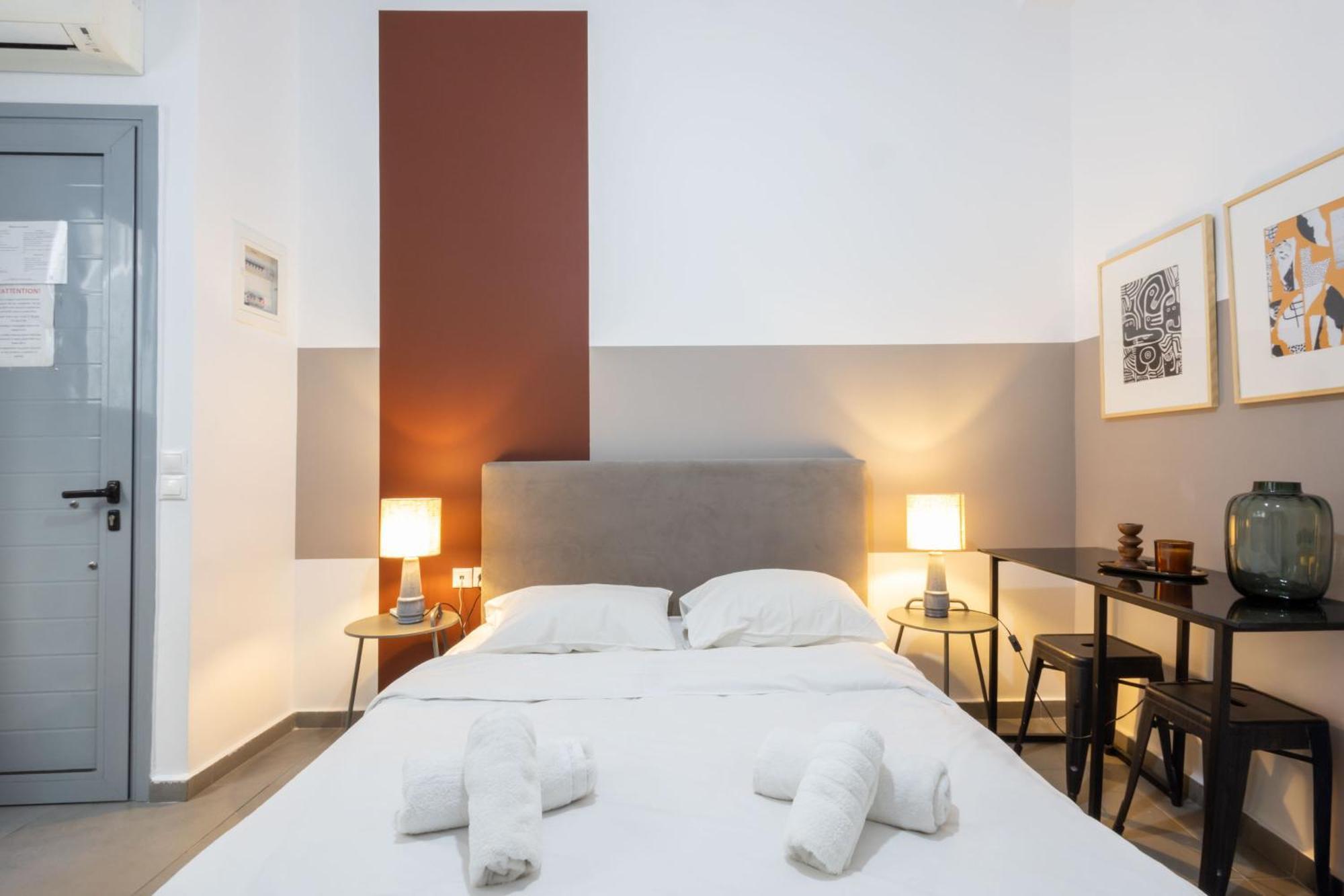 Renovated 5 Bdr House Near Acropolis - New Beds, Terrace & Green Yard Athènes Extérieur photo